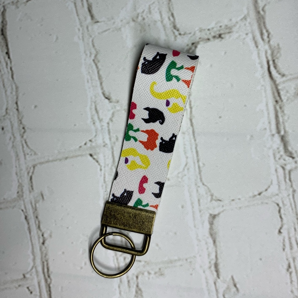 Hocus Pocus Keychain - Picture 3 of 3